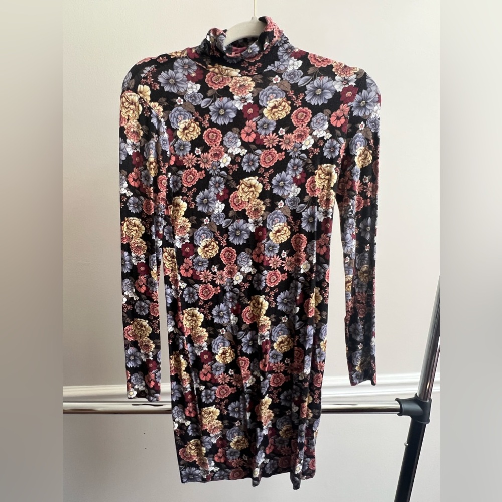 mock turtle neck long sleeve floral bodycon dress